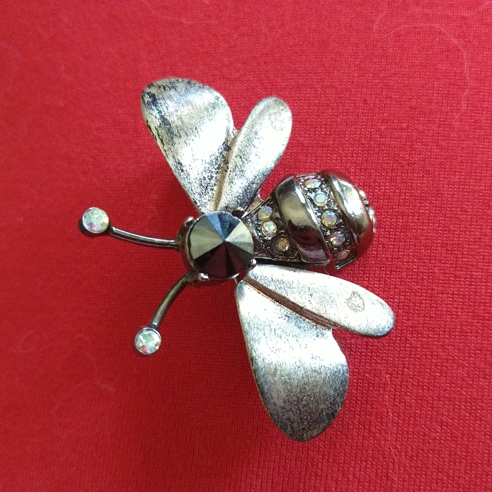 Vintage semi-precious broach